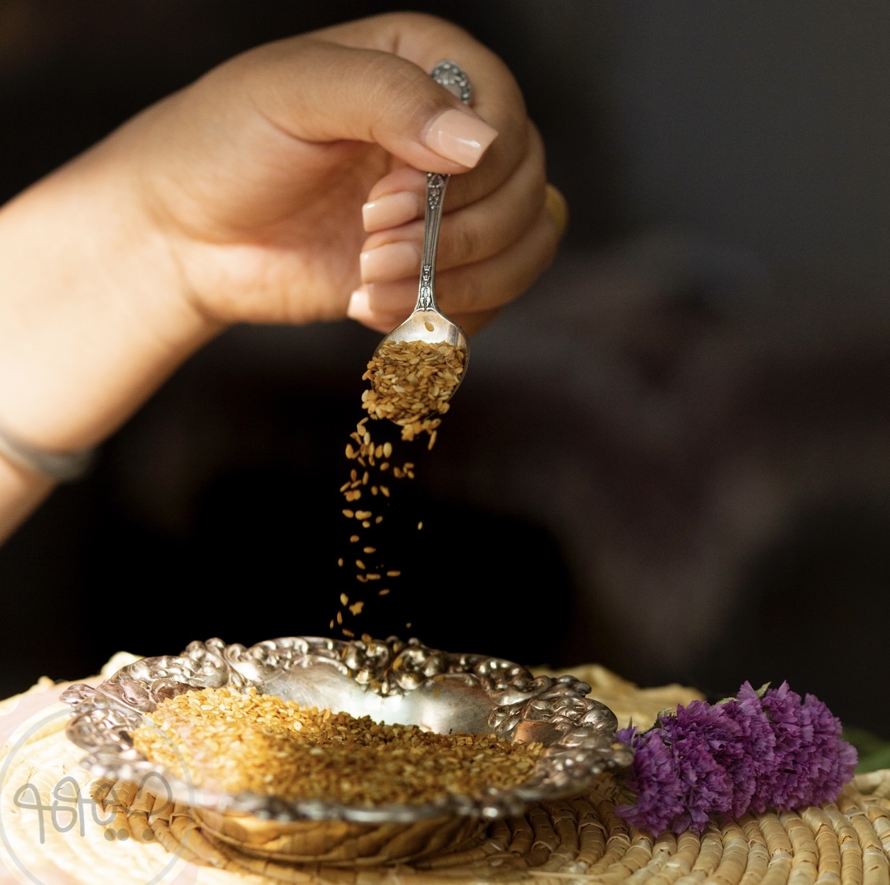کنجد بو داده محلی