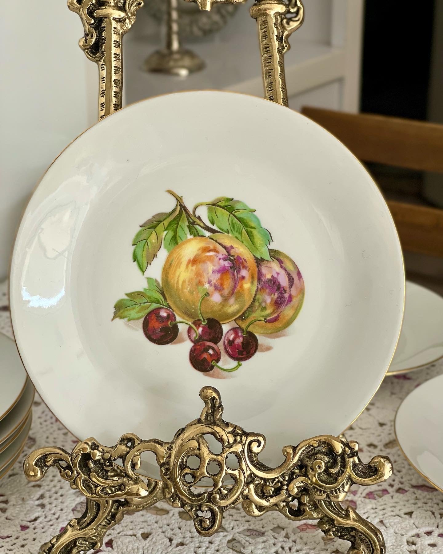 پیش دستی گل میوه