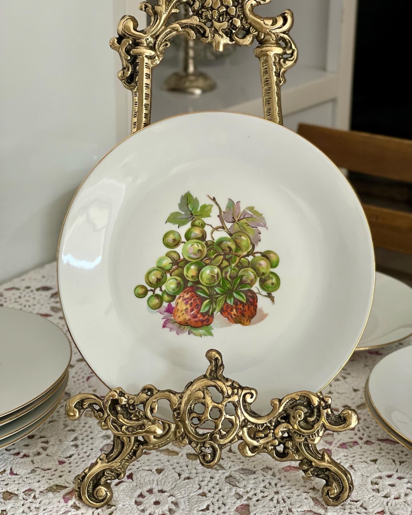 پیش دستی گل میوه