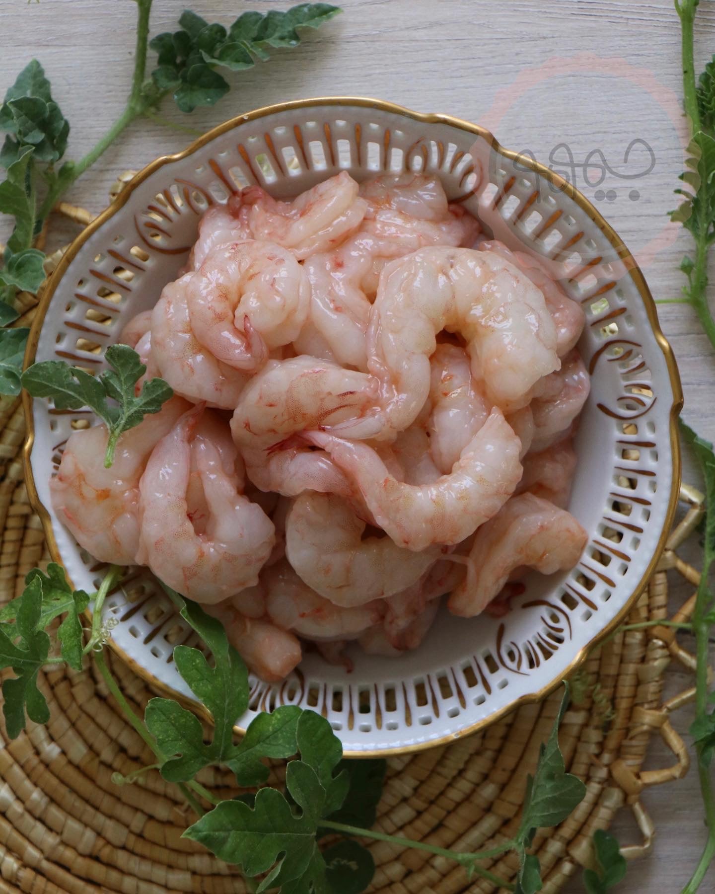 پک ۵ کیلویی میگو صورتی بوشهـر  سایز حدود  ۴۰ _۵۰تایی 